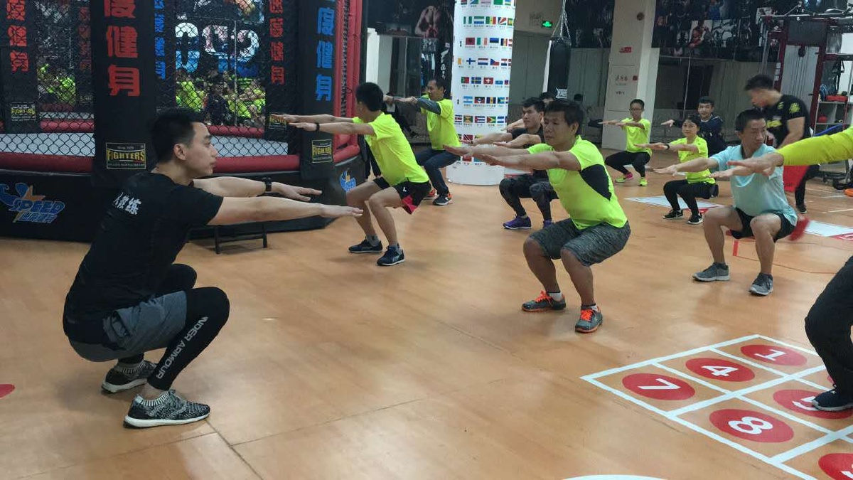 丰富足球人才储备浙江省青少年U15男足训练营在嘉兴举行(图1)