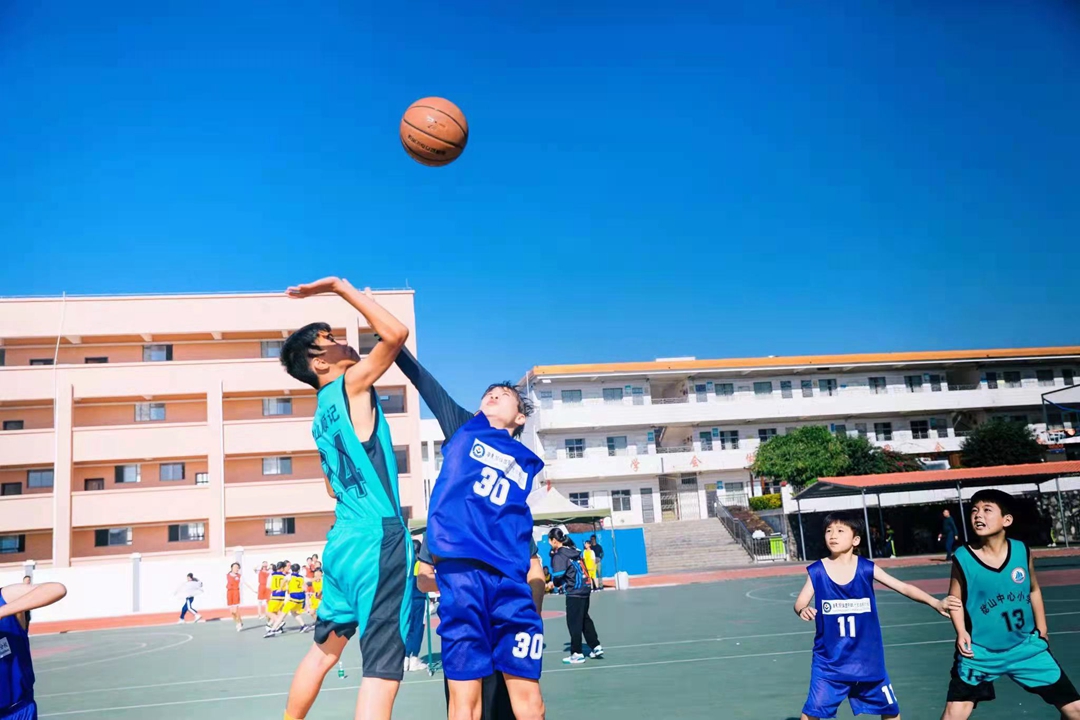 西安新城区少儿球类培训_少儿球类培训学校_机构排名-众众网(图1)